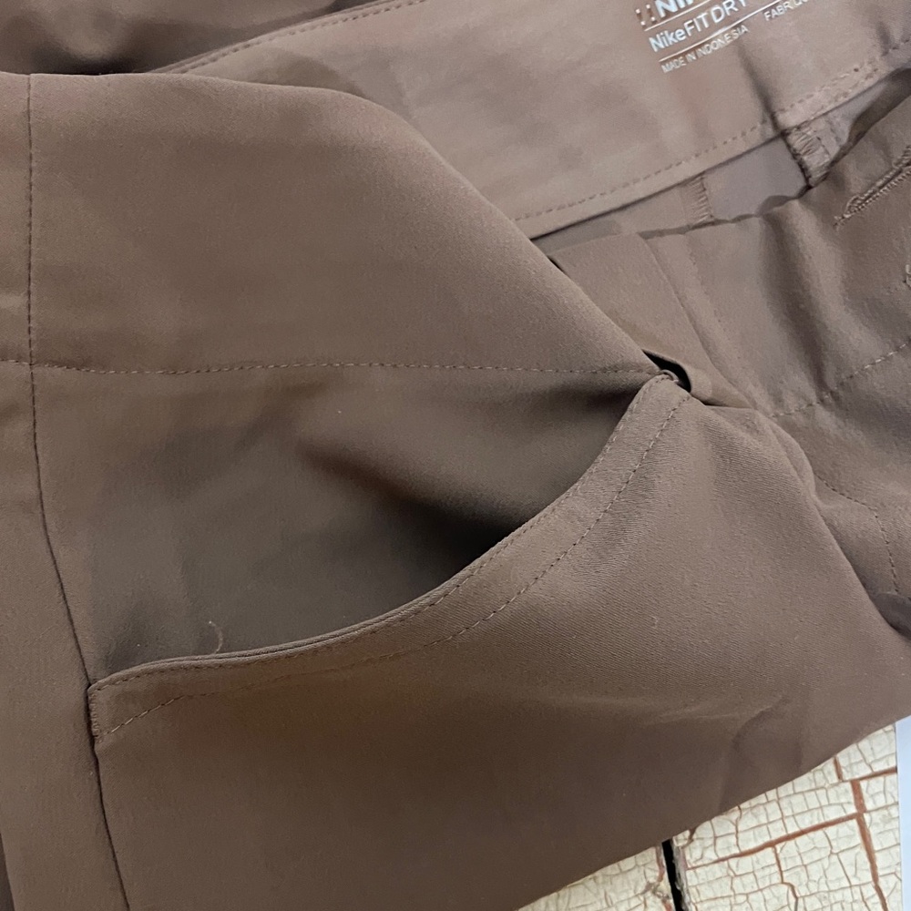Nike Golf women’s shorts - Picture 9 of 11